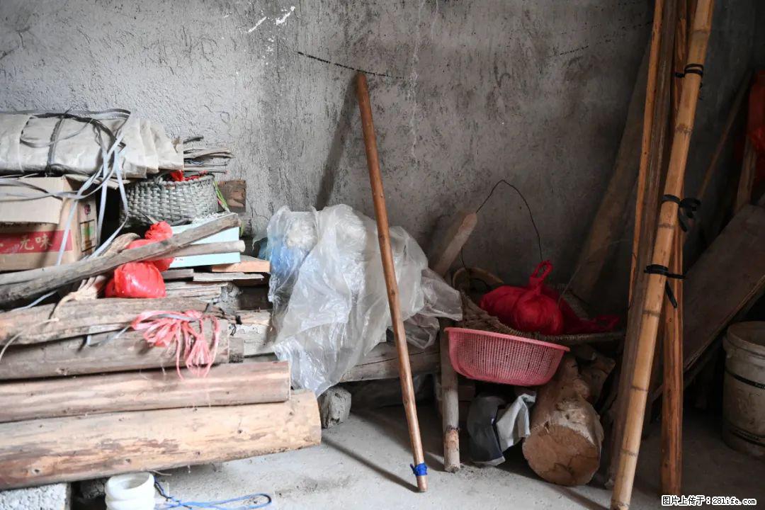 全网追的“扁担女孩”,找了一份暑假工,时薪12元 - 河池生活资讯 - 河池28生活网 hc.28life.com